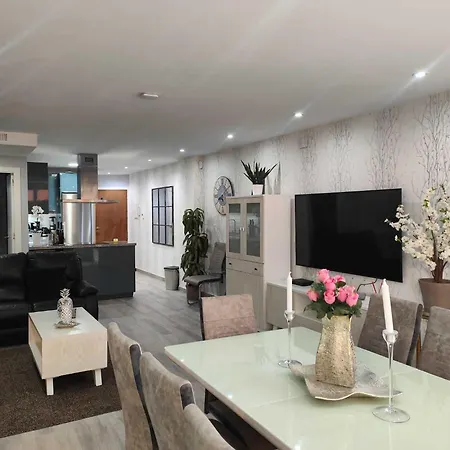 Navamares Luxury Danuria 아파트 또레비에하